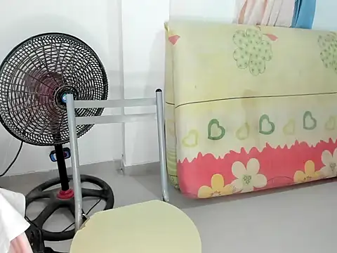 saskya13 webcam