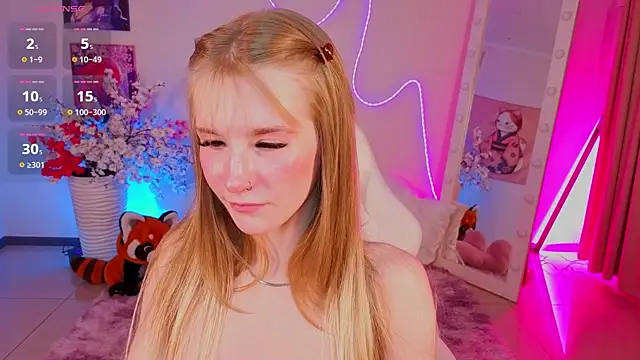 MilliBrownn webcam