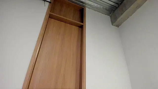 MiaRouseex webcam