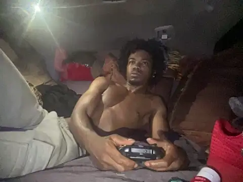 SlimeCrownzOut5 webcam