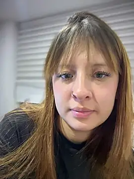 charlotteuwu__ - CharlotteUwU__'s free webcam - UK Sex Cams