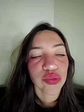 Webcam Model (loveuu-bae)  is live.Free join now!