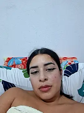 Webcam Model (Maite_4)  is live.Free join now!