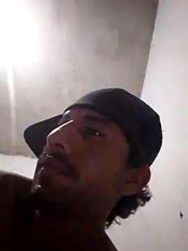 Tu_ChicoMalo22CM webcam