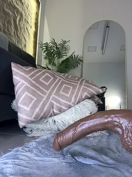 Webcam Model (Isa__Blanc)  is live.Free join now!