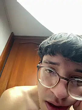 ArthurDavies- live sex cam