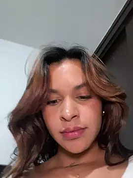 sarah_salis_ webcam