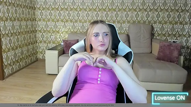 Vi_Luxy webcam