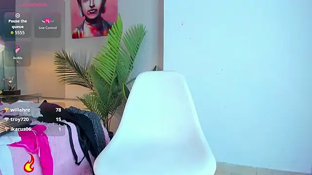 mia_ellieth webcam