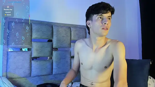 axxxel_twink live sex cam