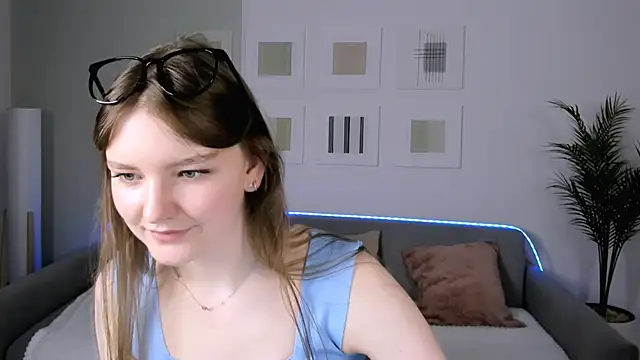 lookeva - LookEva's free webcam - UK Sex Cams