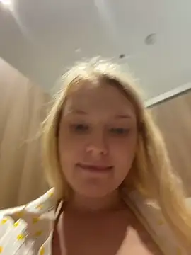 AmmyHot