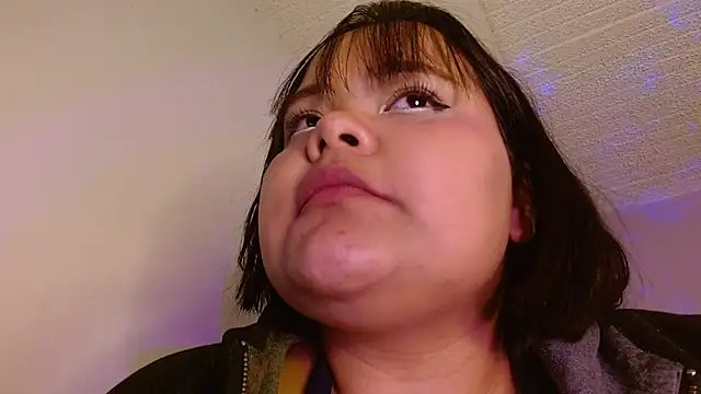 sexychubby___ webcam