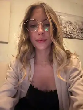  fanyabbey chat room