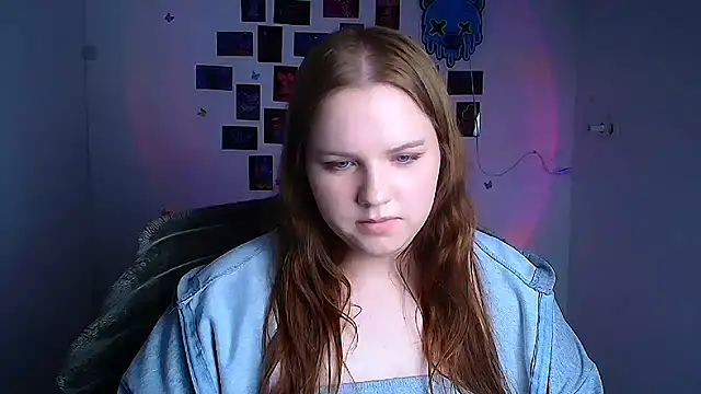 Kitty_Mia_Kitty webcam