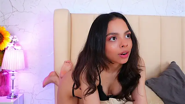 bambiroses - BambiRoses's free webcam - UK Sex Cams