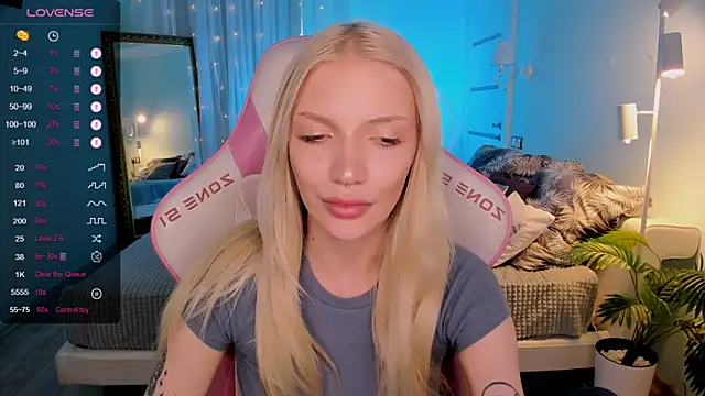 anyataylor_ - AnyaTaylor_'s free webcam - UK Sex Cams