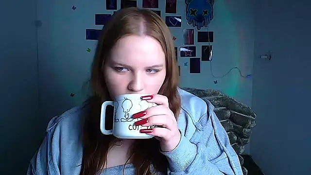 Kitty_Mia_Kitty webcam