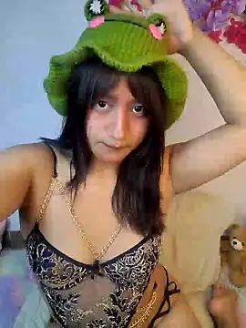 Webcam Model (LunaaMarshmallow)  is live.Free join now!