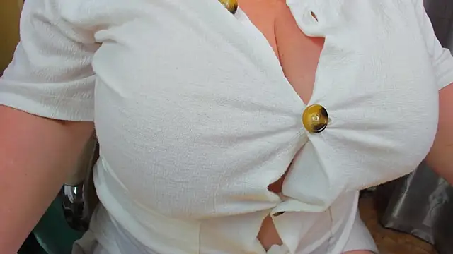 77sambuca77 - 77Sambuca77's free webcam - UK Sex Cams