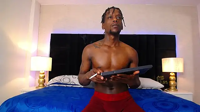 SkylerBigxxx webcam