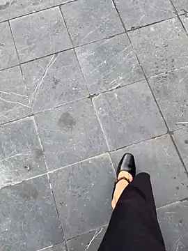 Love-public webcam