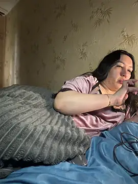 naughtbaby_2025 - Naughtbaby_2025's free webcam - UK Sex Cams