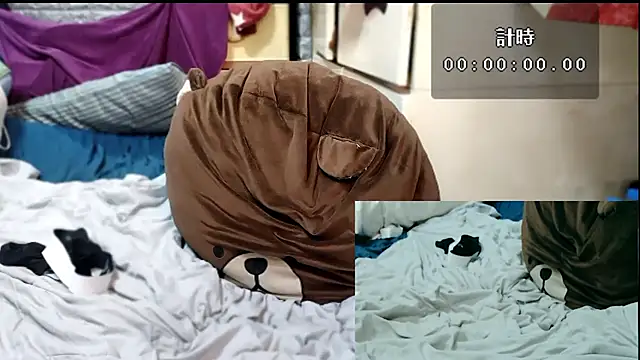Christopher1024 webcam