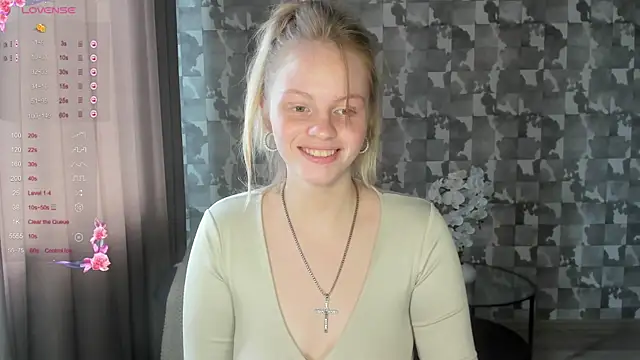 L_aura webcam