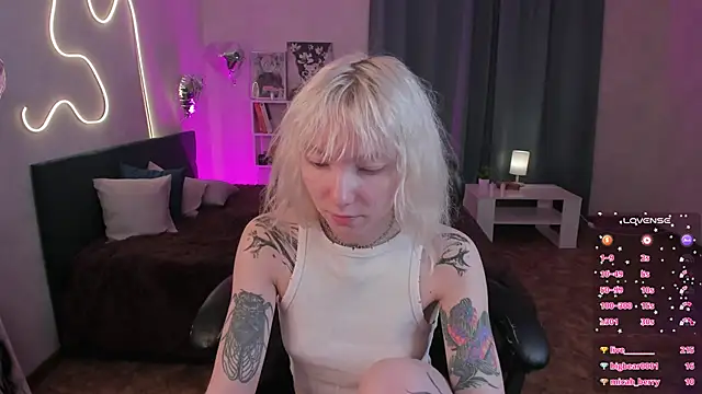 tattoo_art_baby webcam