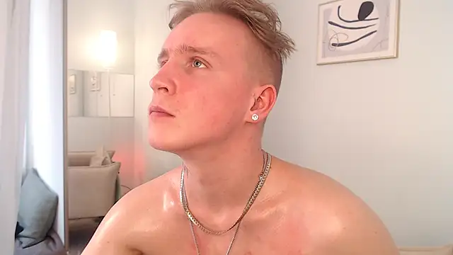AlexxSweet webcam