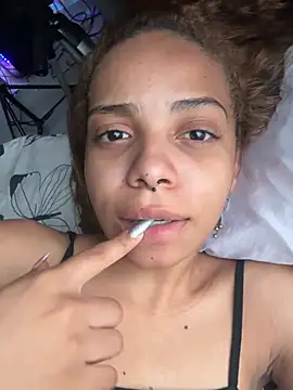 yumi_hanna webcam