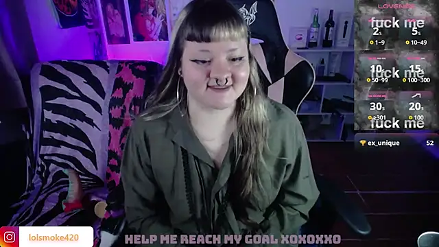 Bdsm_and_fries webcam