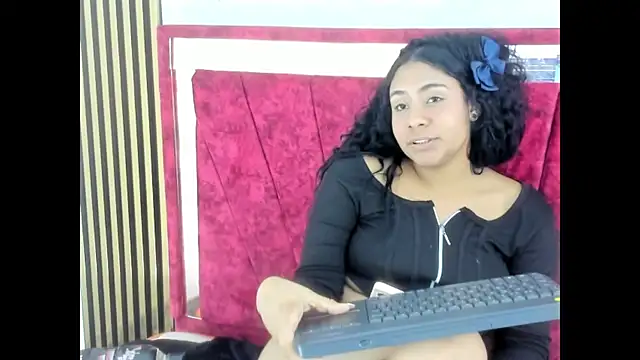Tiana_hots webcam