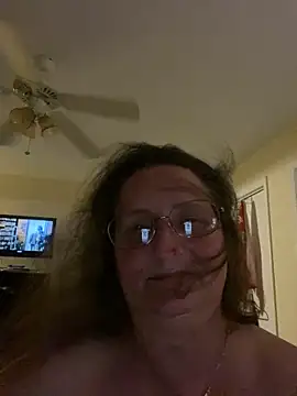 hurtfulexplorer67 - HurtfulExplorer67's free webcam - UK Sex Cams
