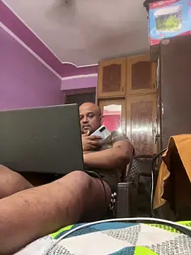 Preview of dick_6inches_delhi