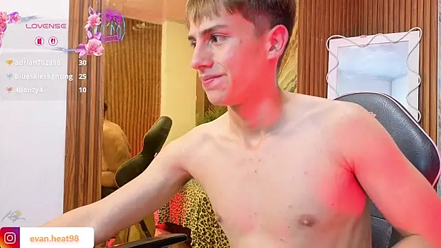 EVAN_TAY