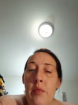 PhatAss_Kummmilla webcam