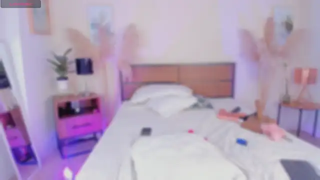 Niicol_Jenner webcam