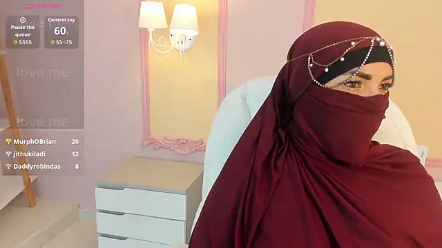 _naylaa_ - _naylaa_'s free webcam - UK Sex Cams