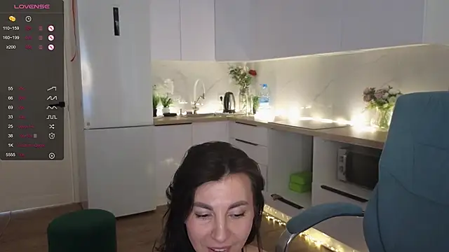 mary_love16 - Mary_love16's free webcam - UK Sex Cams