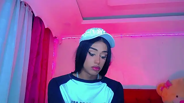 nahomicamper - NahomiCamper's free webcam - UK Sex Cams