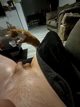 Justme_8519 webcam