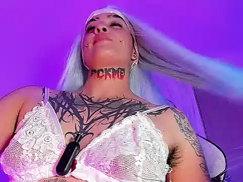 sarah_benjjaminn webcam