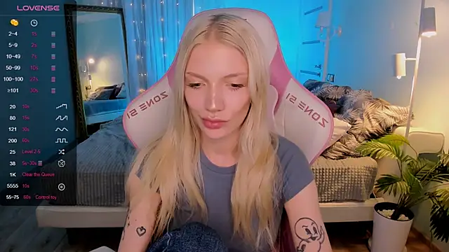 anyataylor_ - AnyaTaylor_'s free webcam - UK Sex Cams