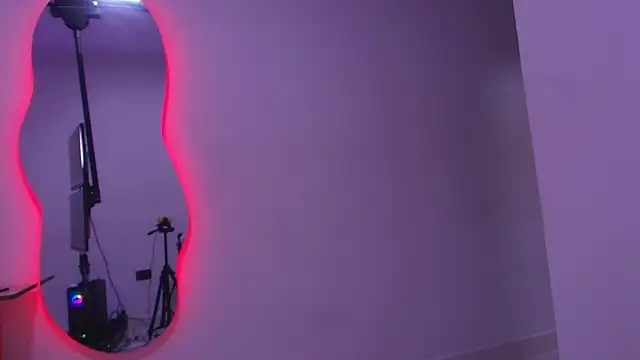 _ebony-queen_ live sex cam