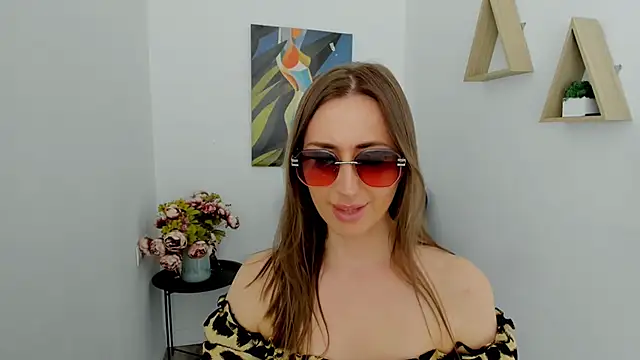 passionglow - PassionGlow's free webcam - UK Sex Cams