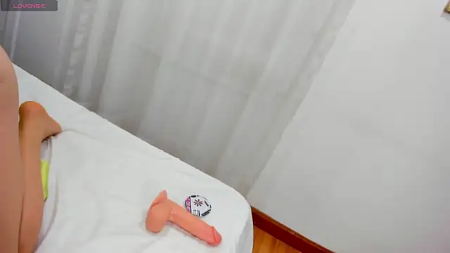 ViolettRossy webcam