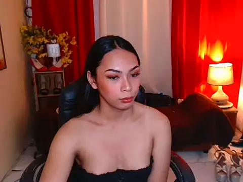 kylieEmparado webcam