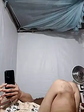 BigAss-69 webcam
